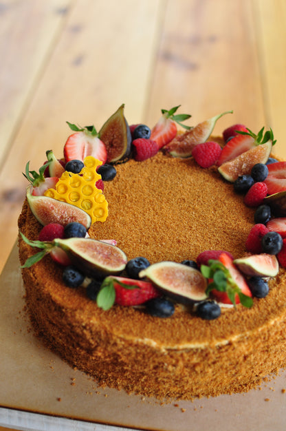 Honigtorte (Medovik)