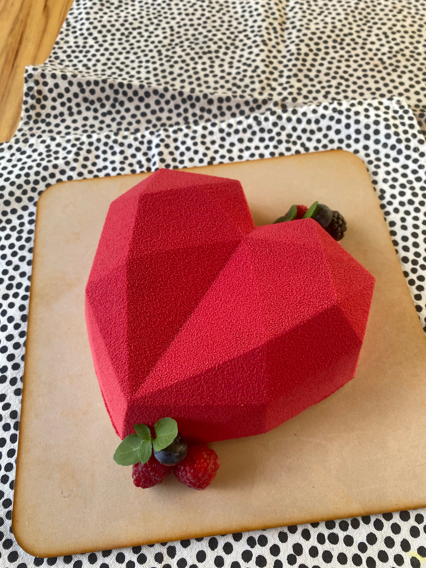 Herz Deluxe – Moderne Mousse Torte