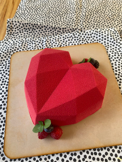 Herz Deluxe – Moderne Mousse Torte