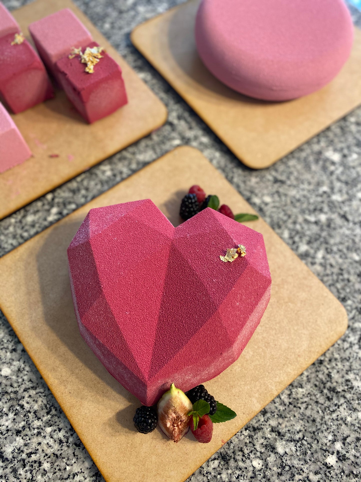 Herz Deluxe – Moderne Mousse Torte