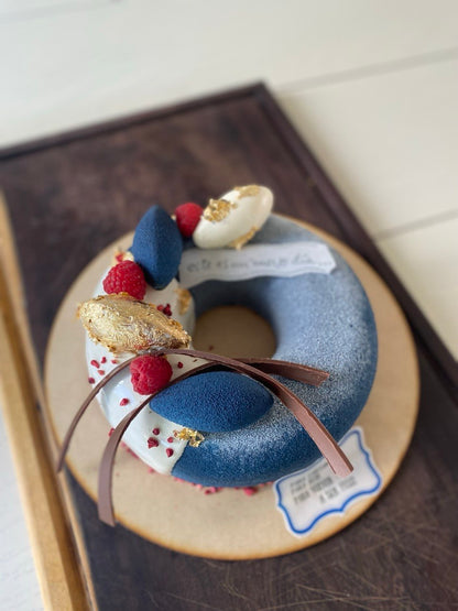 Savarin «Lady Queen» Moderne Mousse-Torte