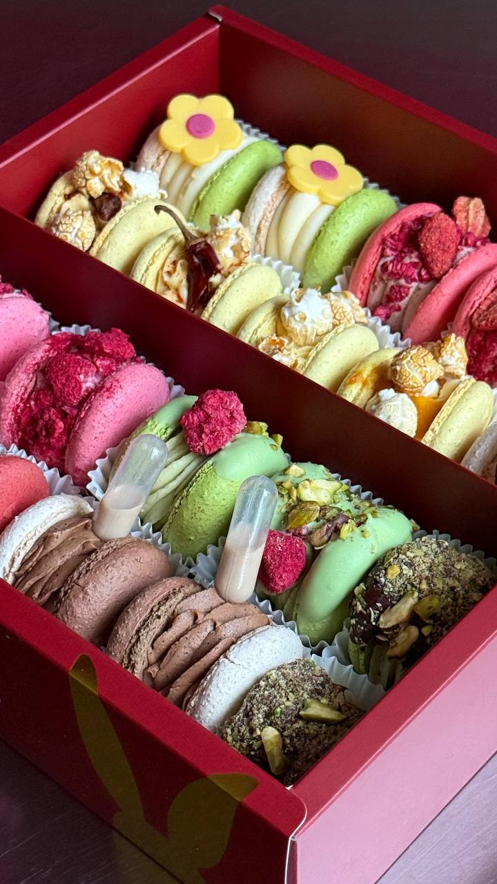 Macaron Geschenkbox 20 mix